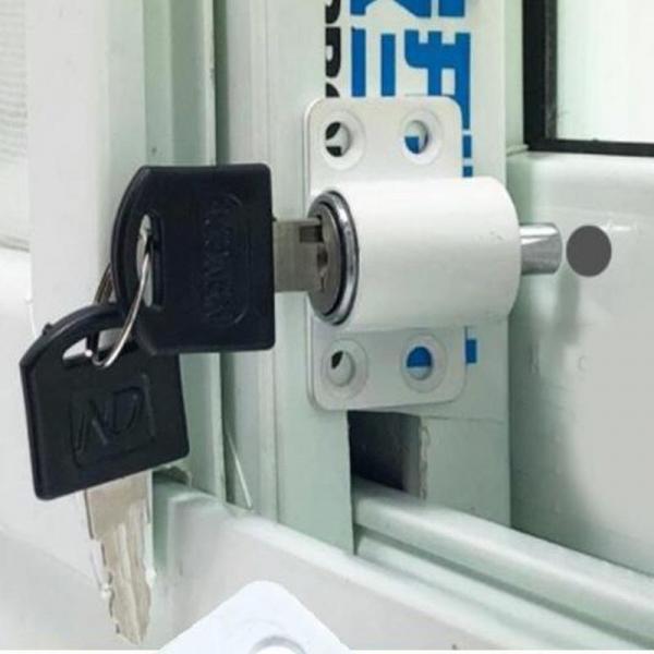 키뭉치 창문 자물쇠 자취 욕실 보안 안전 장금 용품 이미지